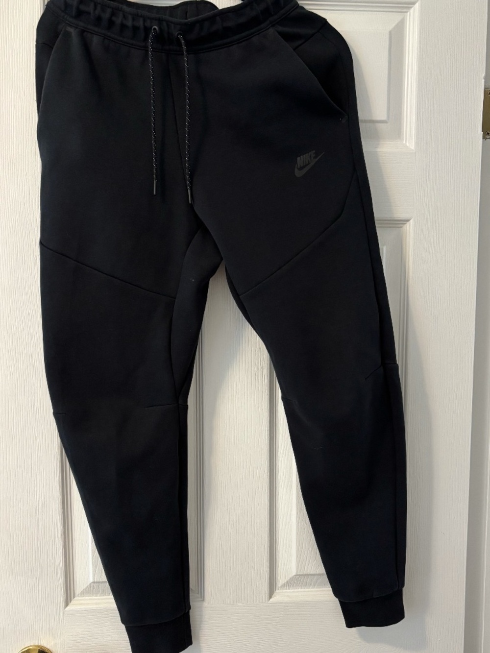 Nike Men's TECH FLEECE - Small -Black